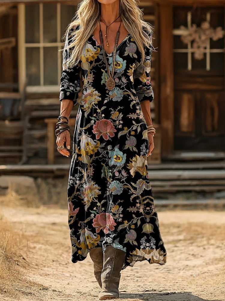 Loretta | Midnight Botanical Maxi Dress