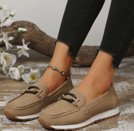 Emily - Connected Chain Loafers